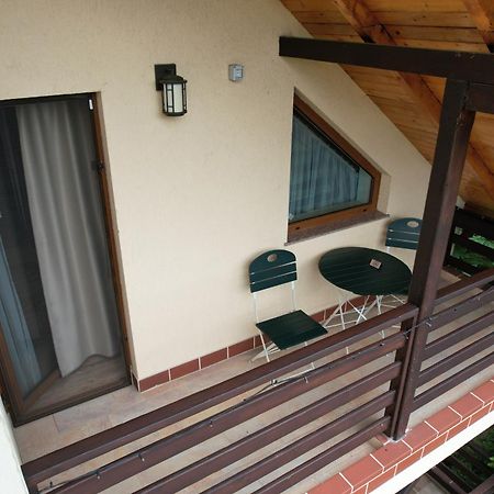 Hotel Casa Stefandra à Breaza  Extérieur photo