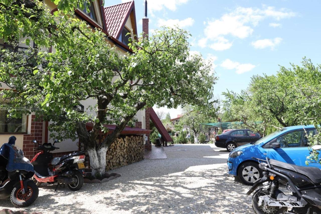 Hotel Casa Stefandra à Breaza  Extérieur photo