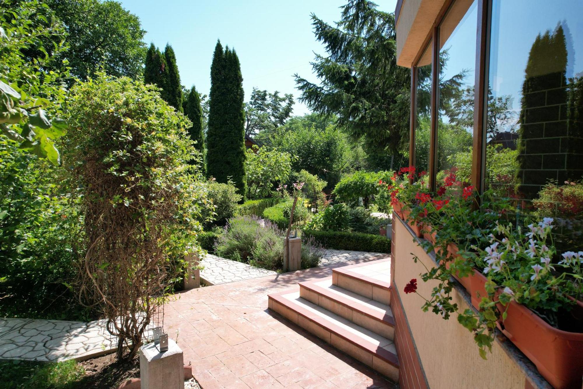 Hotel Casa Stefandra à Breaza  Extérieur photo