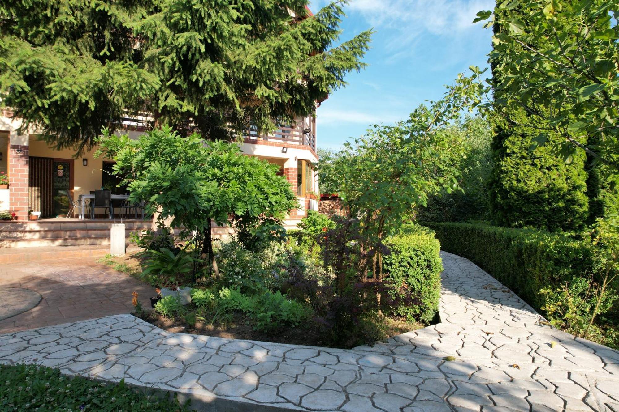 Hotel Casa Stefandra à Breaza  Extérieur photo
